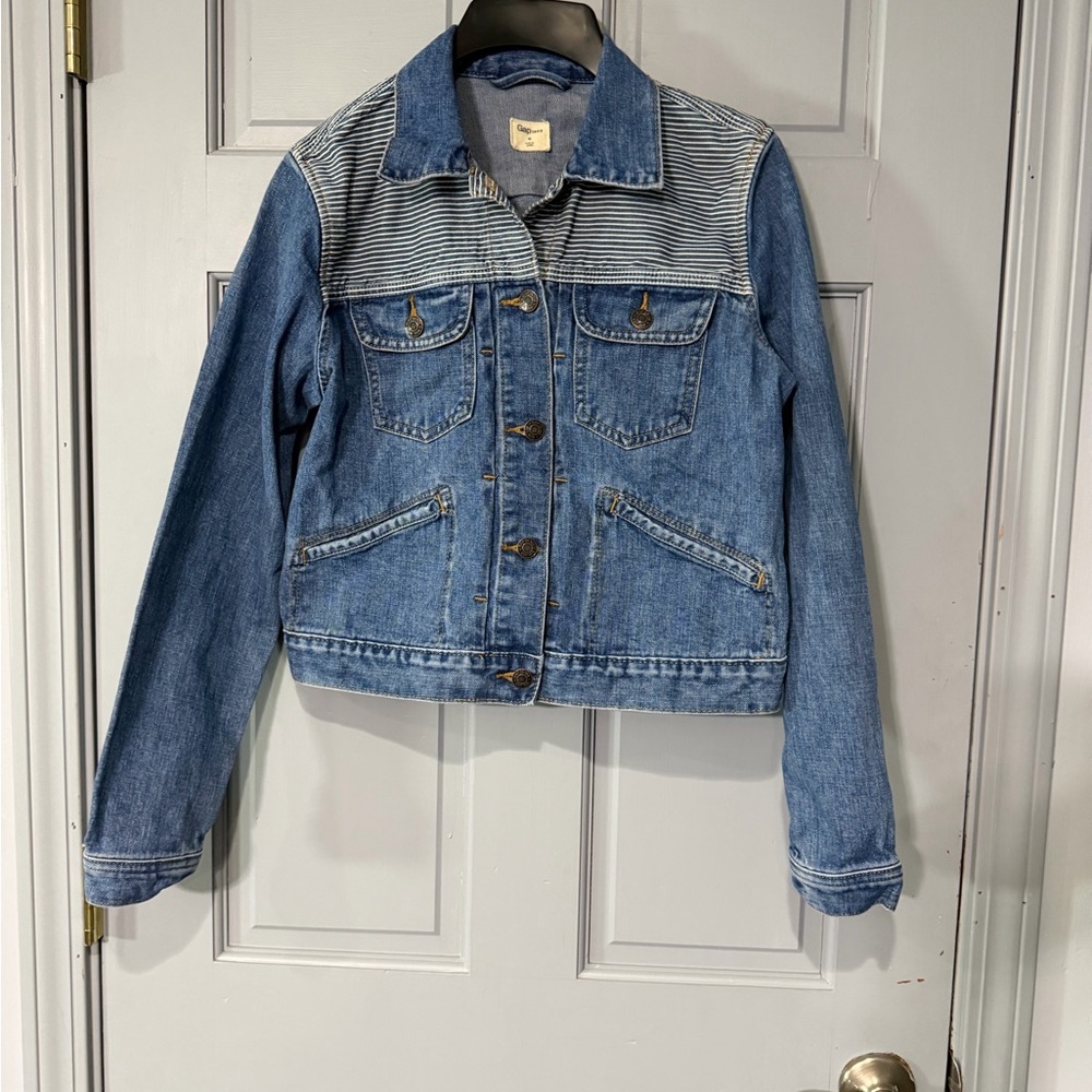 GAP 1969 (brand) Blue Denim Jacket with Cream Label - Picture 1 of 6